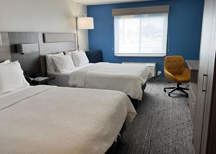 Holiday Inn Express Deforest Madison Area By Ihg