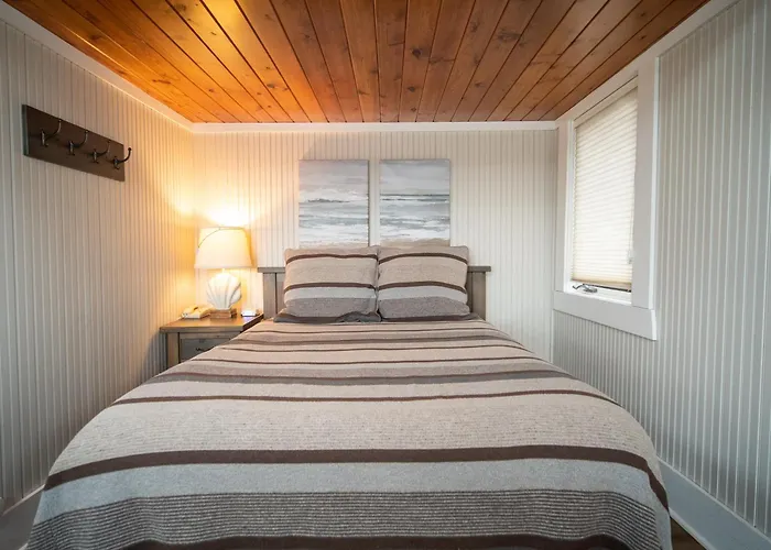 Grand Superior Lodge