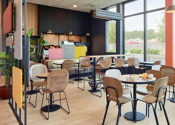 B&B HOTEL Paris Clichy-sous-Bois 3 étoiles