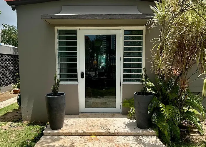 Isla Verde By The Beach Guest House