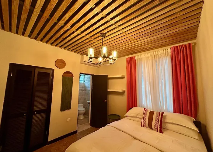 Isla Verde By The Beach Guest House