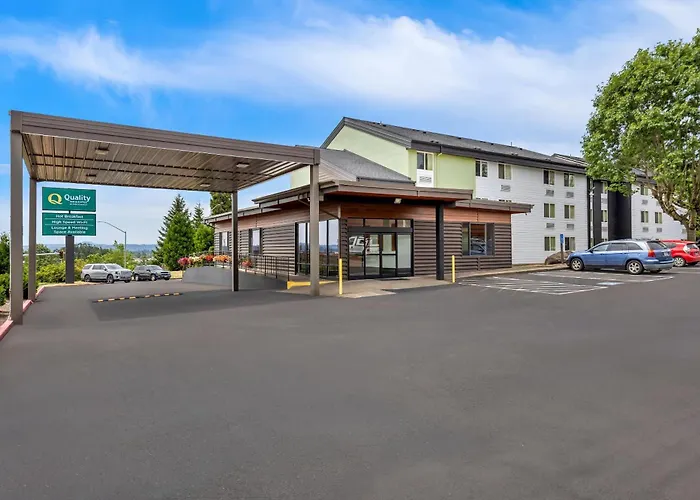 Quality Inn & Suites Clackamas - Portland