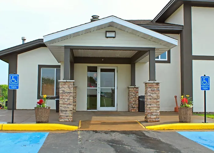 Days Inn By Wyndham West-Eau Claire