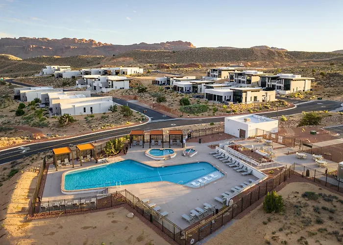 Lionsback Resort