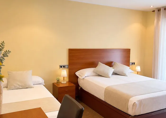 Hostal La Tina