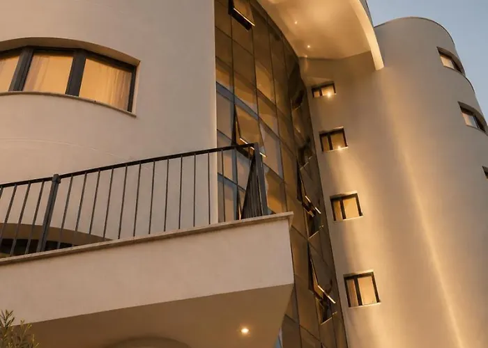 Emera Apartments