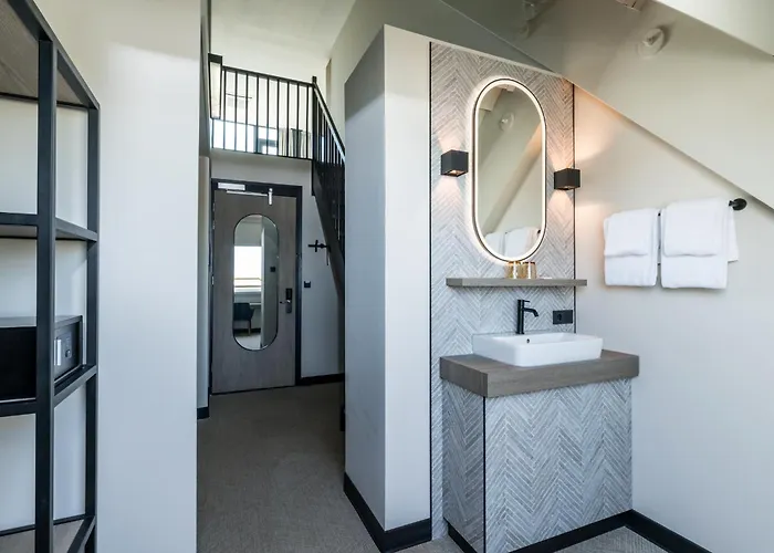 Alpine Hotel By Snowworld