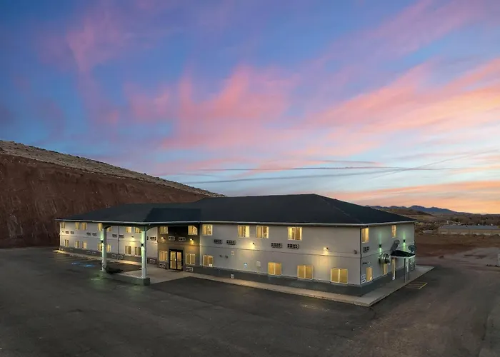 Quality Inn & Suites Salina National Forest Area
