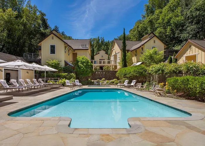 Farmhouse Inn