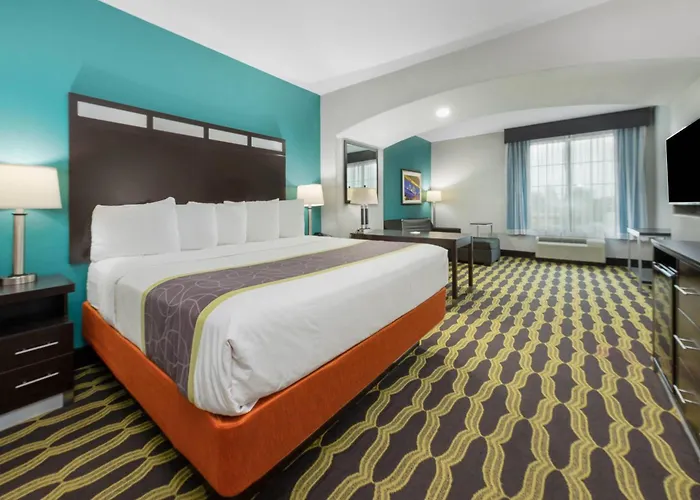 La Quinta By Wyndham Houston Humble Atascocita Hotel
