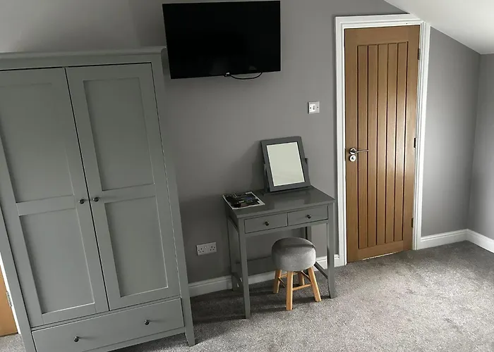Chevin End Guest House