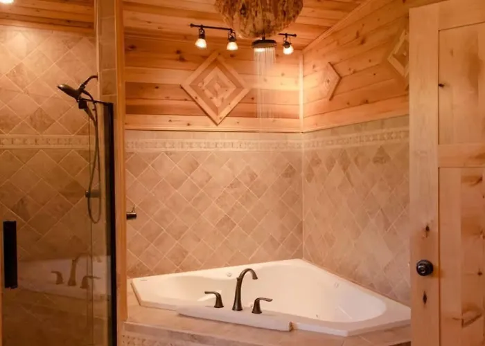 Alaska Knotty Pine B&B Palmer