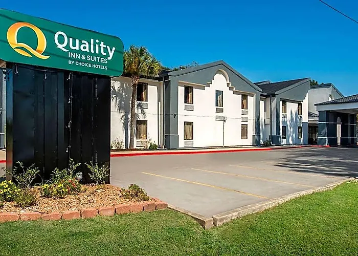 Quality Inn & Suites