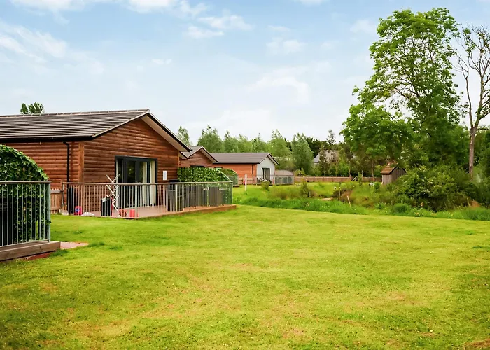 Flaxton Meadows Luxury Lodges