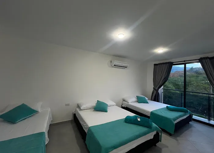Hoteles con jacuzzi en Melgar