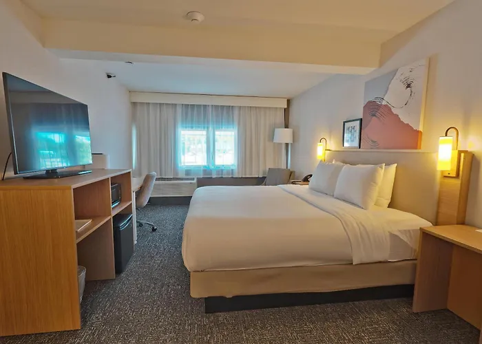Comfort Inn Medford-Long Island