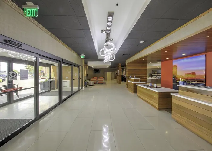 Holiday Inn - Milwaukee By Ihg