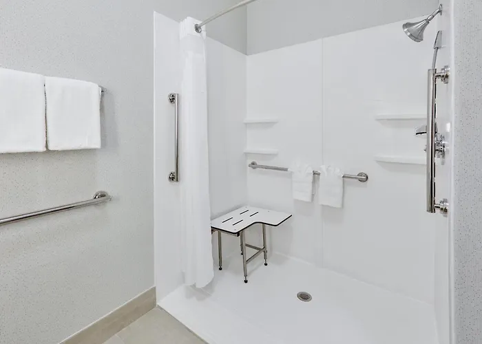 Holiday Inn Express & Suites Dallas - Duncanville By Ihg