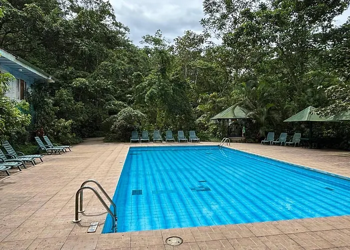 Lands In Love Hotel And Resort