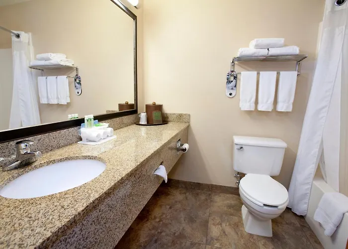 Holiday Inn Express By Ihg