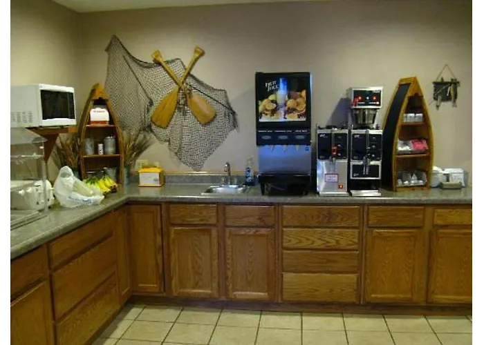Fairbridge Inn & Suites