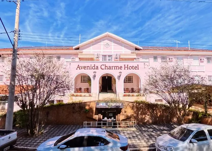 Avenida Charme Hotel
