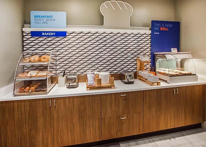 Holiday Inn Express & Suites Onalaska - La Crosse Area By Ihg
