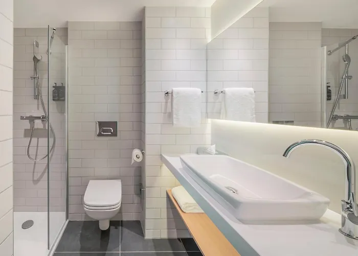 Holiday Inn Express - Marne-La-Vallee Val D'Europe By Ihg