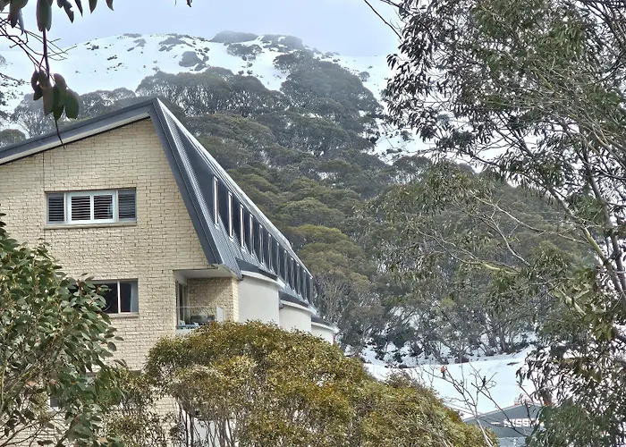 Alpine View Apartments
