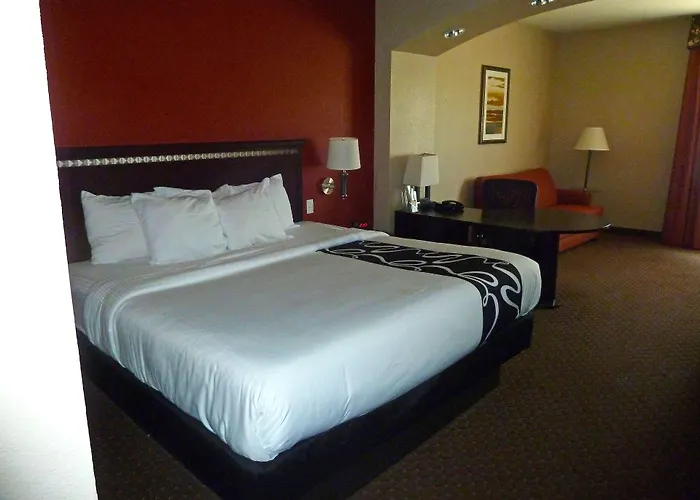 Americas Best Value Inn - Gun Barrel City