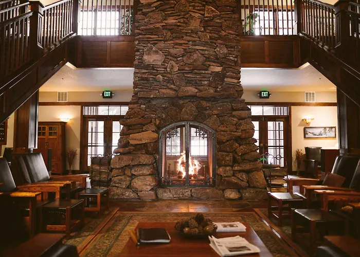 Fivepine Lodge