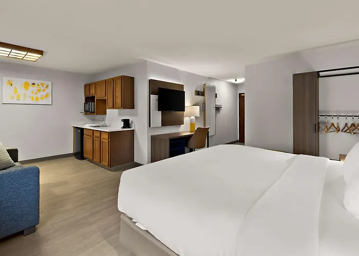 Comfort Inn & Suites Fremont
