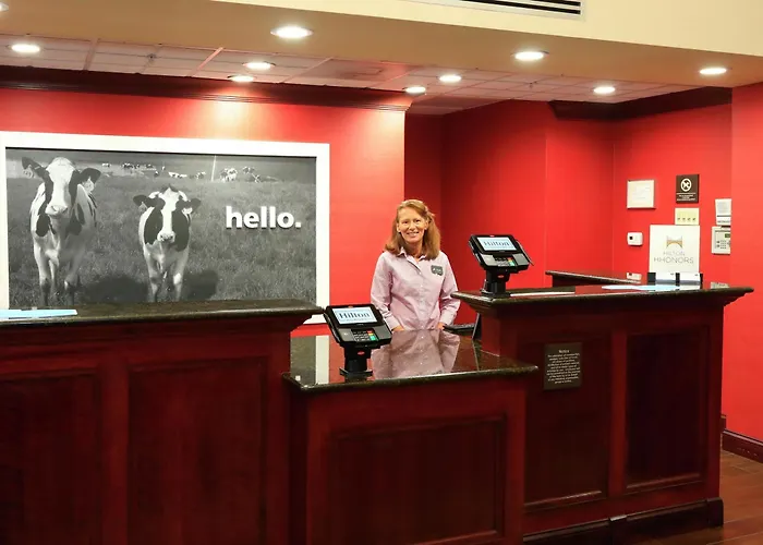Hampton Inn And Suites Of Lamar
