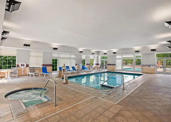 Hampton Inn & Suites Williamsburg-Central