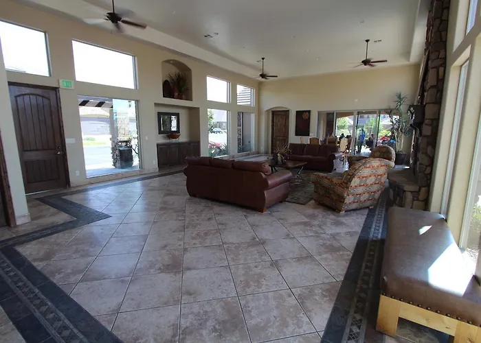 Canyon Villas At Coral Ridge Washington