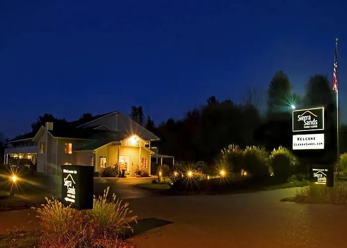 Sierra Sands Family Lodge Mears