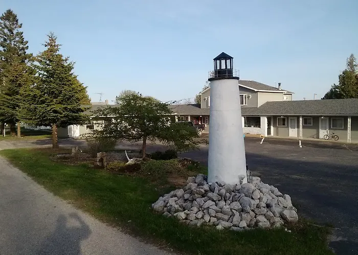 Huron Inn