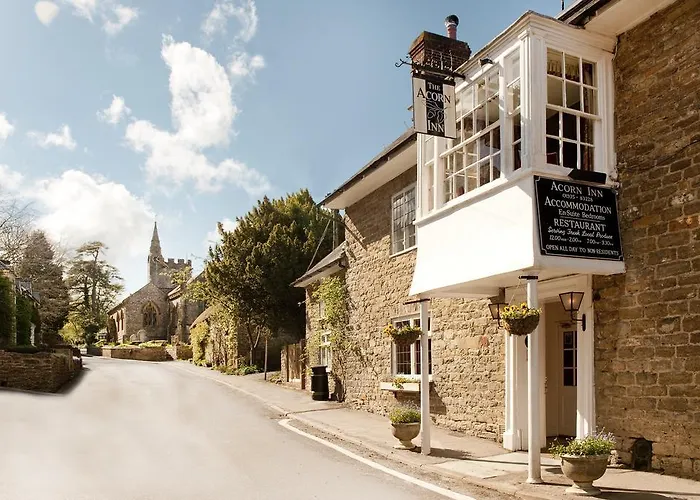 The Acorn Inn