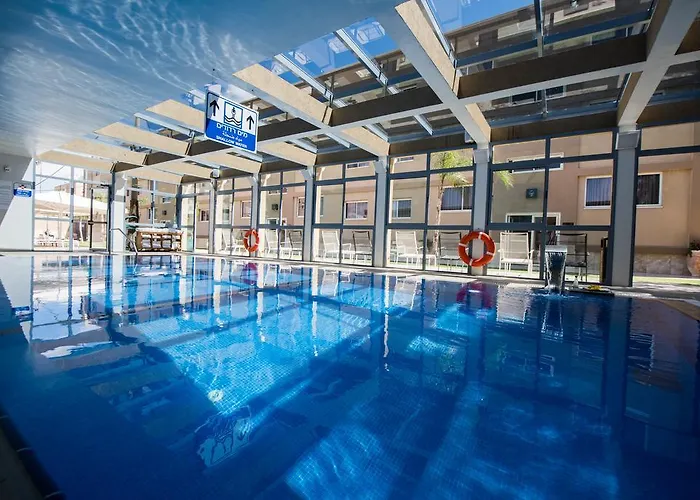 Ramon Suites By Smart Hotels