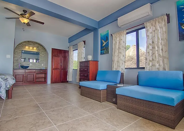 Beaches And Dreams Boutique Hotel