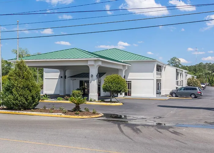Motel 6 Waycross