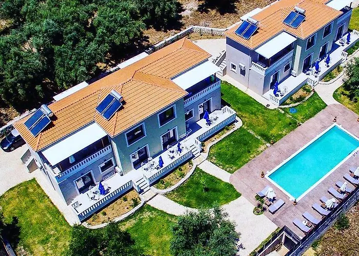 Golden Sun Villas Nydri 