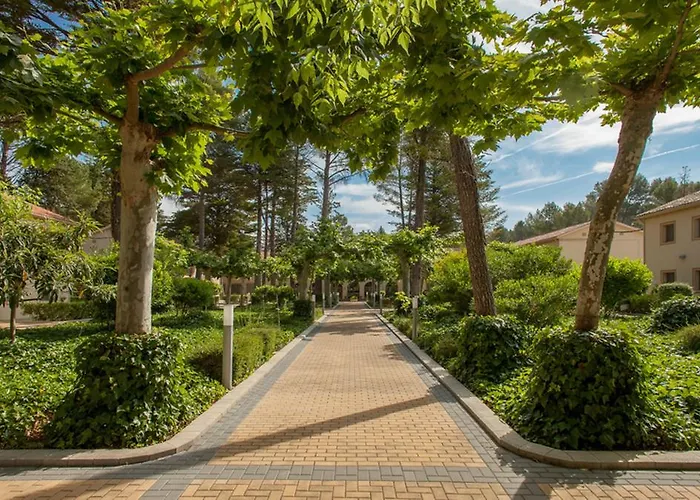 Confluent Health Resort