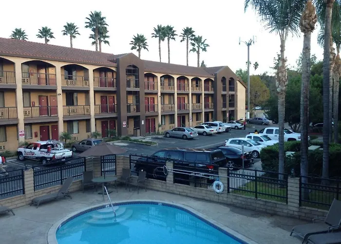 Five Star Inn
