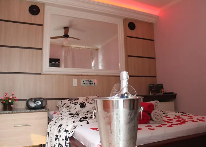 Motel Paradise (Adults Only) São José dos Campos