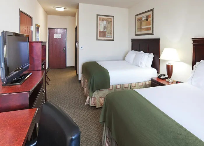 Holiday Inn Express Hotel And Suites Corsicana I-45 By Ihg