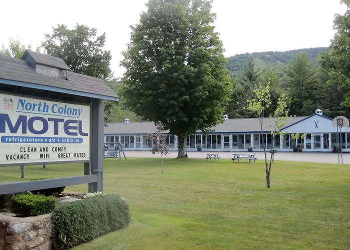 North Colony Motel And Cottages