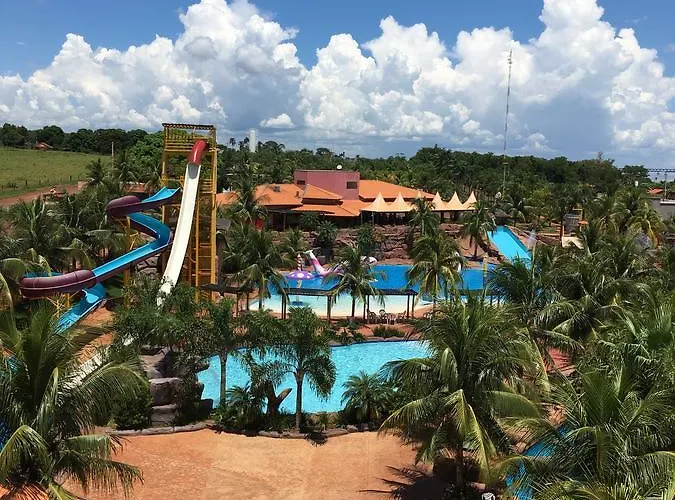 Grandes Lagos Resorts&Parque Aquático - Canal Oficial Santa Clara d'Oeste