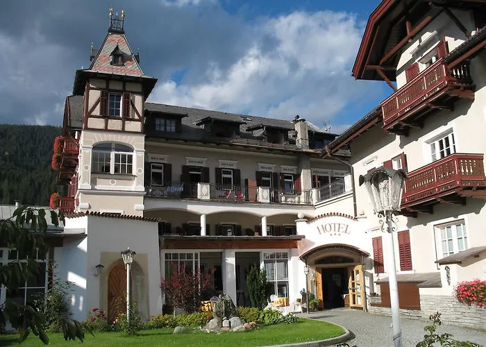 Hotel Bachmann Villabassa