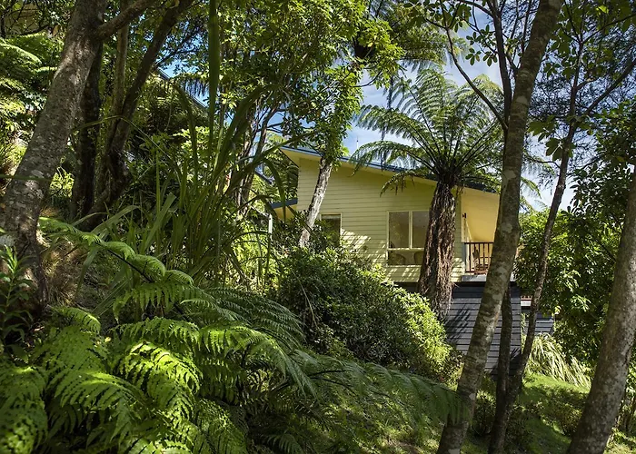 Punga Cove Resort